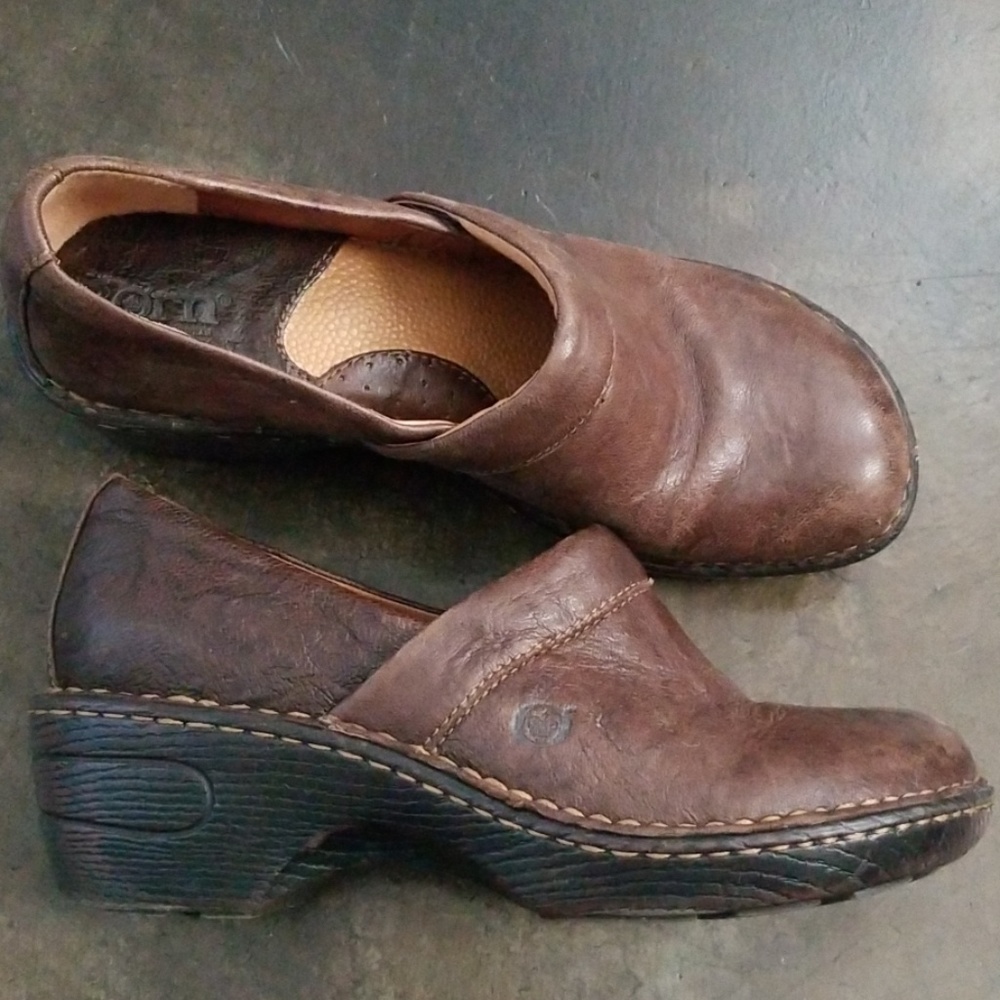 Born clogs, shoe size 7
